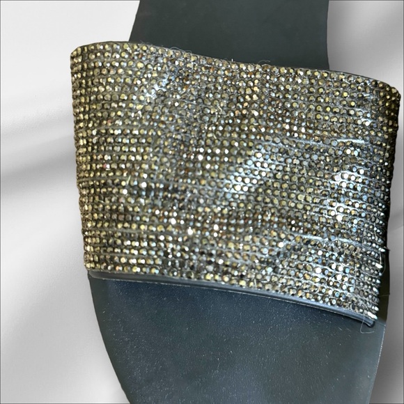 Vince Camuto Jaquell Pool Slides! Black and Silver Sequined EUC Size 8 - Picture 6 of 13